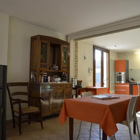 9 Muse فندق مبيت وإفطار Canneto sull'Oglio