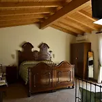 Bed & Breakfast 9 Muse